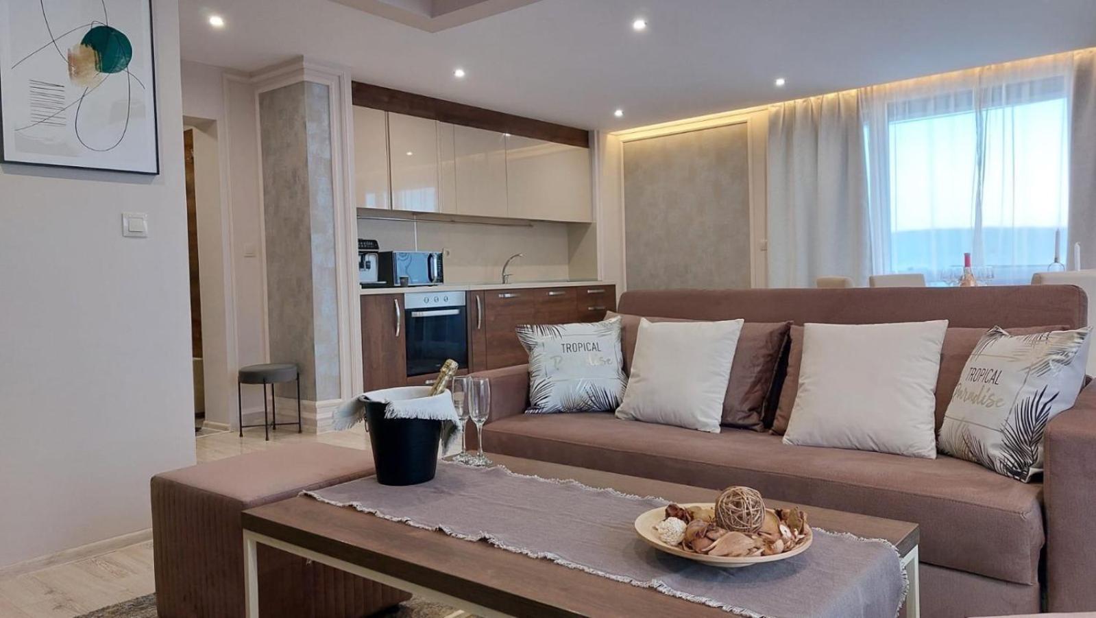 Paradiso 'В' 607 Large Luxury Apartment Nesebăr Exterior foto