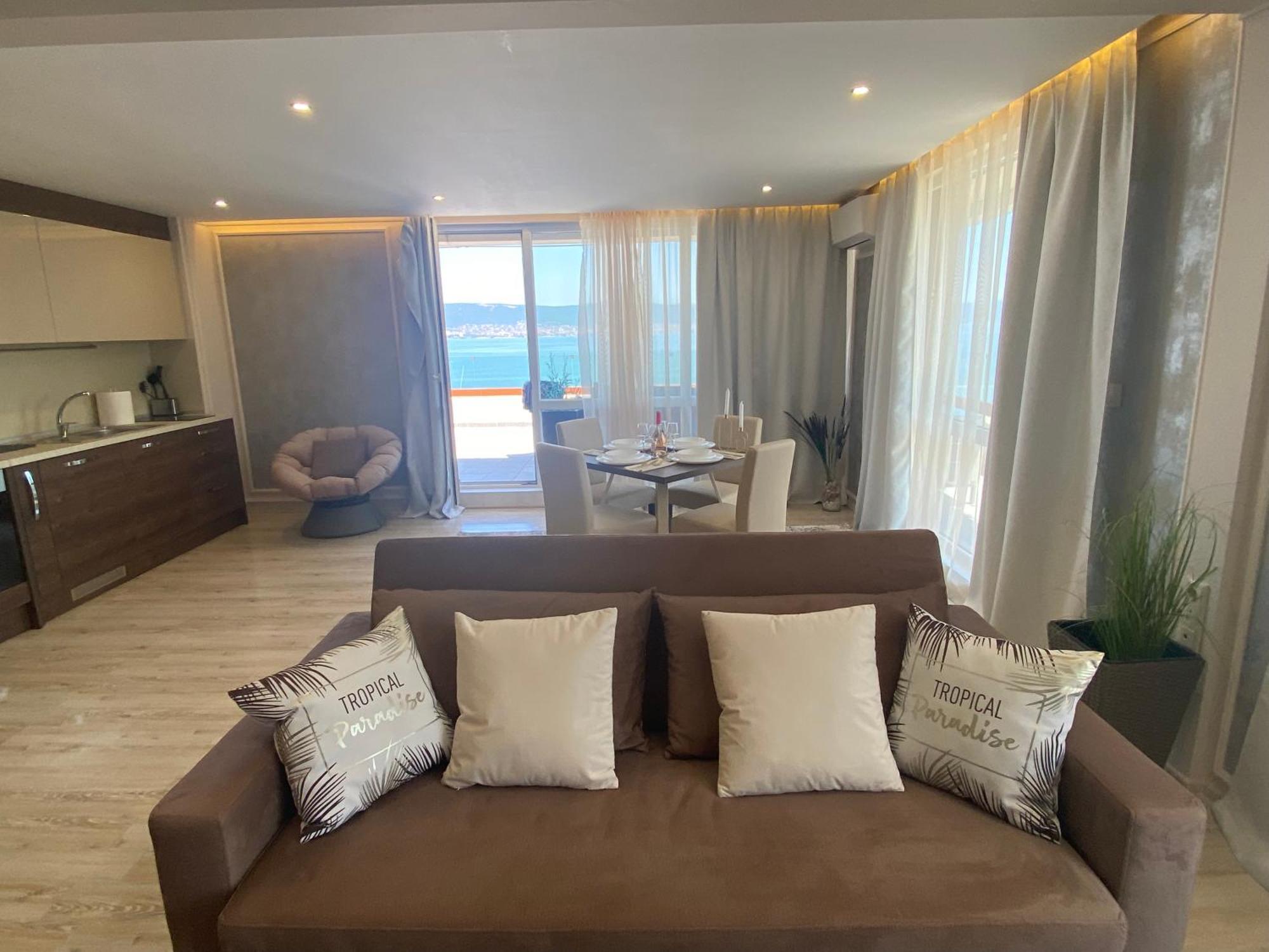 Paradiso 'В' 607 Large Luxury Apartment Nesebăr Exterior foto